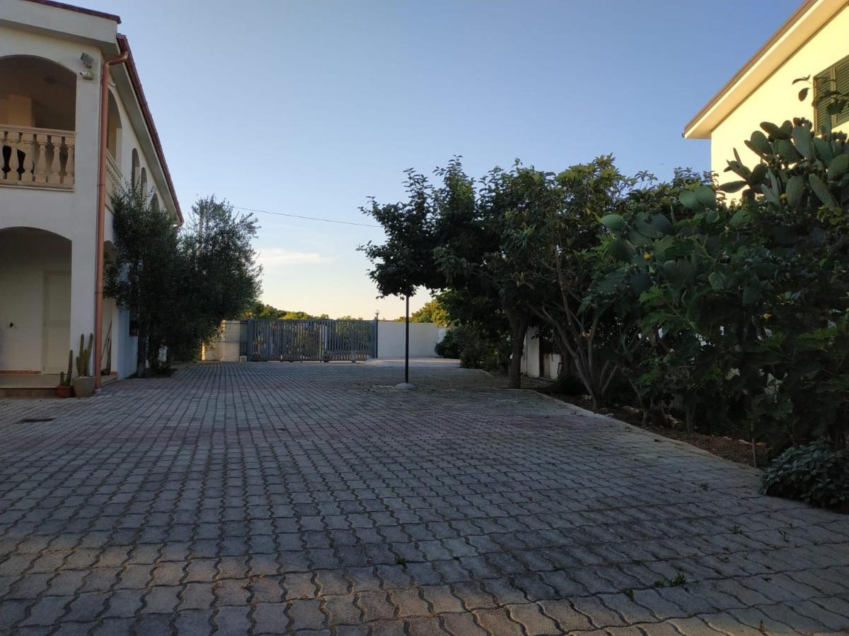 Villa Scialara Вьесте Экстерьер фото